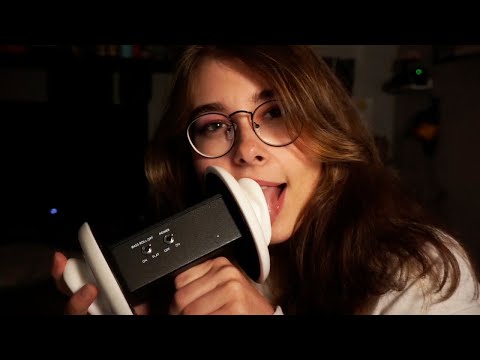Simply Ear Licking - [❌ no flutters, swirls, or mouth sounds❌ ]  [ asmr ]