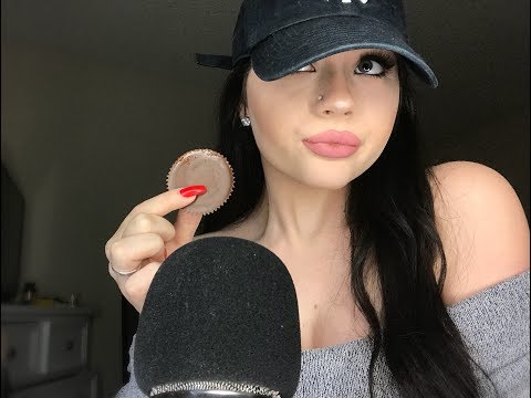 ASMR- HAVE A SNACK WITH ME