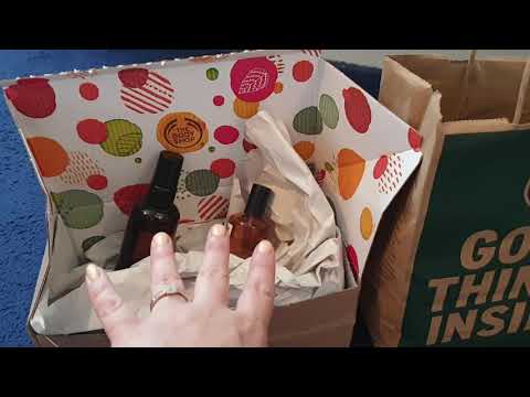 #ASMR The Body Shop Haul - Whispered Relaxing Show & Tell #thebodyshop #skincare #relax