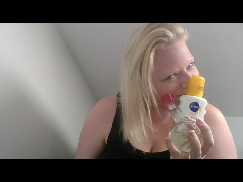 ASMR tapping and liquid sounds.