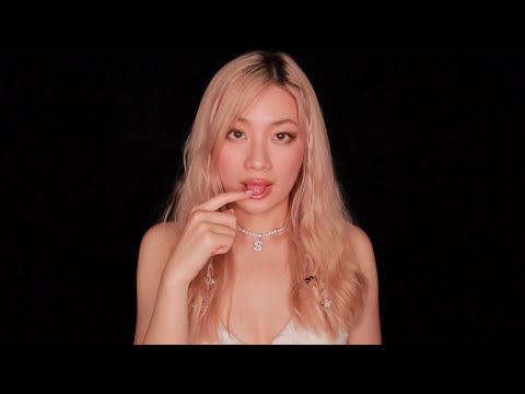 ASMR Fast & Aggressive Mouth Sounds, TKTK, Switching Accents, Triggers