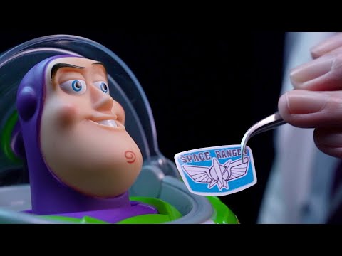 [ASMR]バズ・ライトイヤーの修理 - Cleaning Buzz Lightyear Inspired by Toy Story(No talking)
