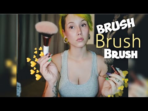 ASMR | Fast & aggressive brushing your face 👉👈