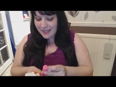 ASMR - CANDY LIPSTICKS CRINKLY PACKAGING / EATING SOUNDS