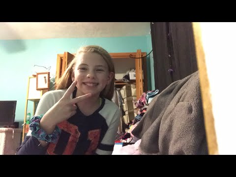Hey guys it’s my first vid/livestream and I really hope y’all injoy😁