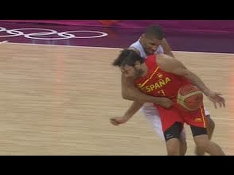 Re: Nicolas Batum punches Navarro in the nuts (Basketball) Sports