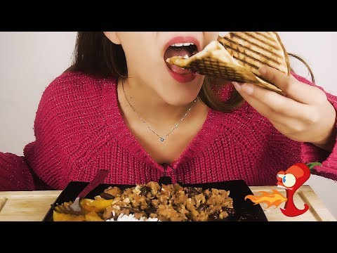 ASMR EATING | Cenamos juntos? Comiendo CHILI con carne | Asmr español | Asmr with Sasha