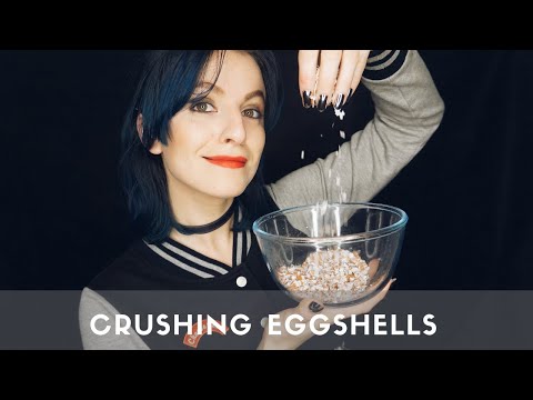 ASMR 💤 Crushing eggshells 🥚👊