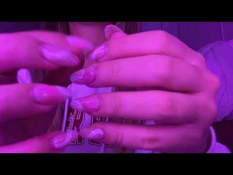 ASMR| Nail Tapping and Rubbing 💅🏼😴