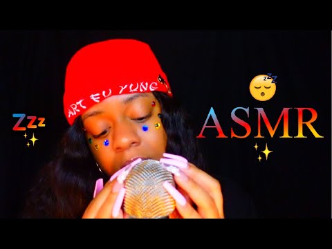 ASMR ✨CLOSE UP WHISPER SINGING + FACE TOUCHING/HAND MOVEMENTS 😴💤 (SUPER RELAXING✨)