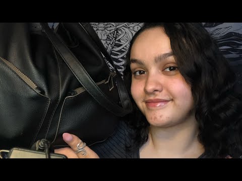 ASMR ~ What’s In My Bag👜