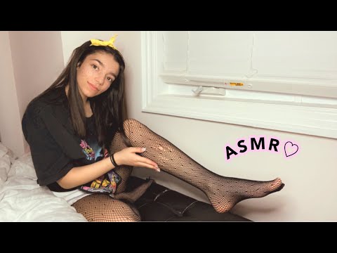 ASMR | FISHNET TIGHTS SCRATCHING WITH LONG NAILS ON BLUE YETI MIC *tingles for ears* RELAXATION🤎