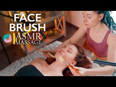 ASMR face brush relaxing Massage