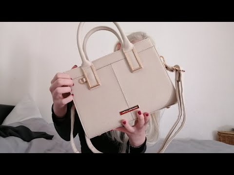 🌸ASMR Fast Tapping & Scratching On Handbags/ So Tingly (No Talking)