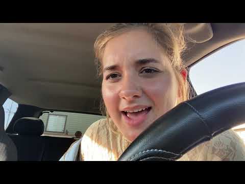 ASMR Tapping On Stuff In My Car — Lid Tapping, Soft Speaking (Lo-Fi ASMR)🚙🤍