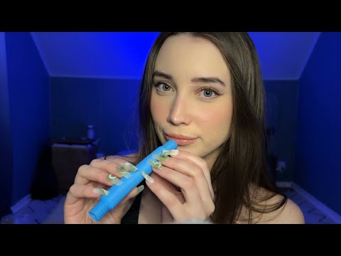 ASMR | This trigger will send tingles down your spine 😴 (No talking)