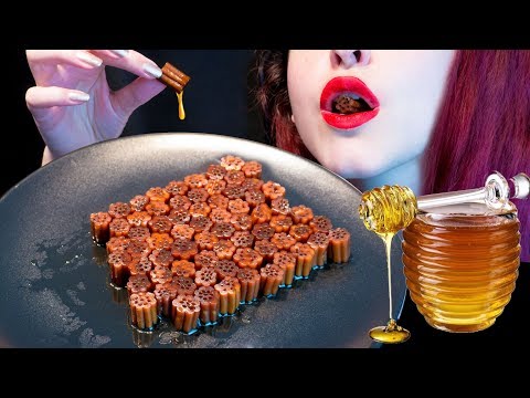 ASMR: Candy Honeycomb & Sticky "Honey" | Candy with Holes 🍯 ~ Relaxing Eating [No Talking|V] 😻