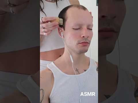 ASMR| crisp tingles while i brush cameron's hair with a mini wooden round brush
