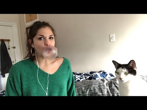 ASMR BUBBLE BLOWING - chewing, mouth sounds, popping