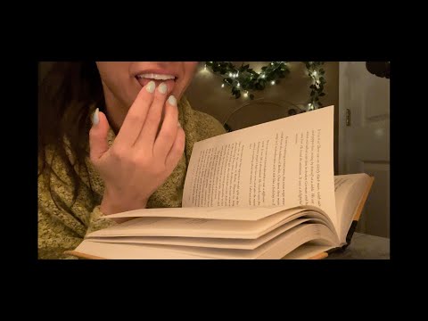 ASMR Slow Pace Page Turning 📙 W/ Finger Licking 😴😴
