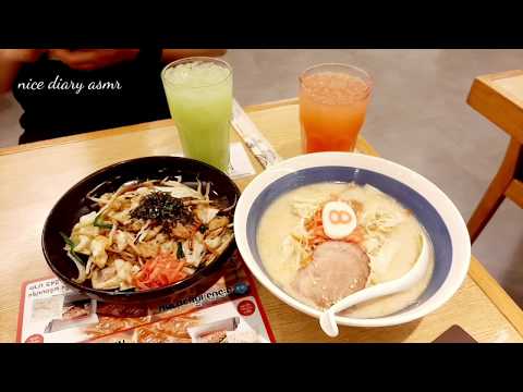 Thailand Street Food Videos and Hachiban Ramen, Japanese Ramen Noodles