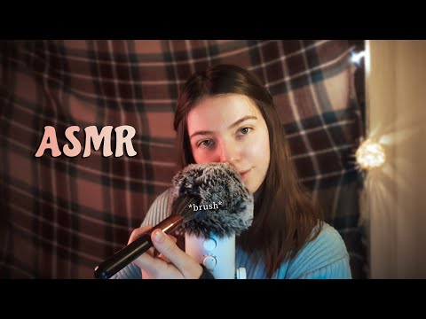 ASMR • whisper-singing Christmas Songs 🎄 & brushing you to sleep [German/Deutsch]