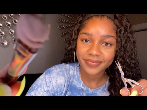 ASMR- BESTIE PAMPERS YOU 🥰💓(Personal Attention, Eyebrow Plucking, Hair Brushing, Liquid Sounds)✨