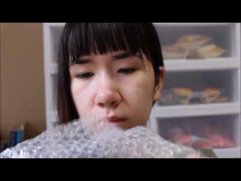 ASMR INTENSE Bubble Wrap Sound ( Popping, Soft Spoken)