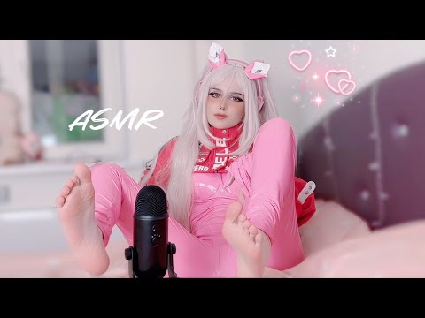 ASMR Scratching 👣 | Alice NIKKE cosplay #asmr #asmrcosplay