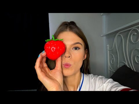 ASMR IN SWEDISH 🇸🇪 Summer Tapping 🍓 Favorite Items!