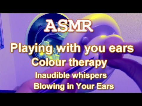 ASMR español playing with your ears/ colour therapy/inaudibles whispers/ blowing