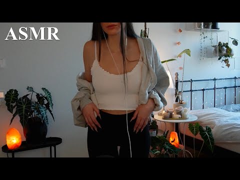 ASMR Fabric Sounds (Leggings Scratching and more)