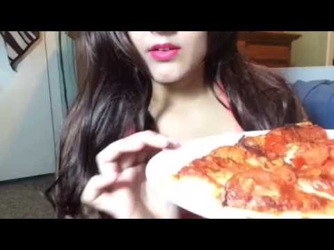 ASMR EATING PIZZA (SOFTLY SPOKEN) WHISPERING TINGLES