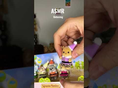 ASMR toys - Unboxing Sylvanian Families / Calico Critters