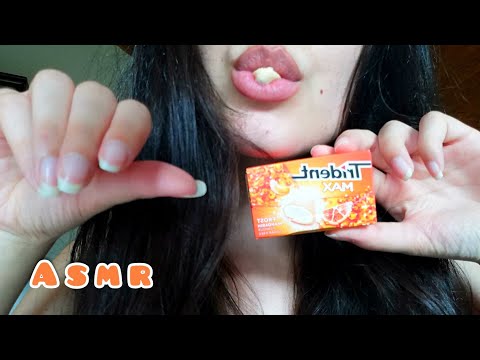 ASMR lofi 🍬 Mascando chicle mientras te acaricio. Gum chewing and personal attention. Mouth sounds