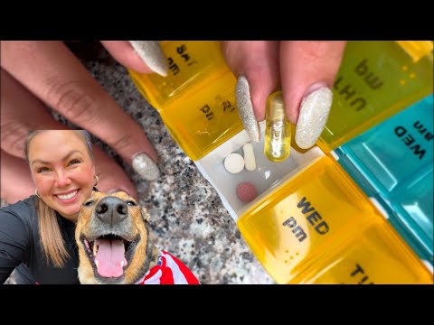 ASMR| Refilling My Pill Case💊 *self care is 🔥😻*