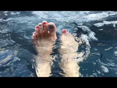 [ASMR] Woman's Feet in hotub water (no speaking)