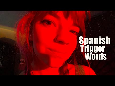 ASMR Spanish Trigger Words ✨ | up close whispers, hand movements, mouth sounds & more
