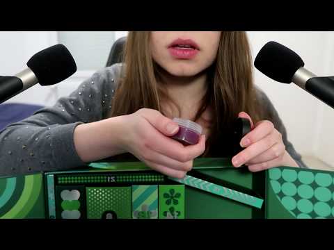 ASMR Unboxing Calendrier de l'Avent - Whisper - Tapping
