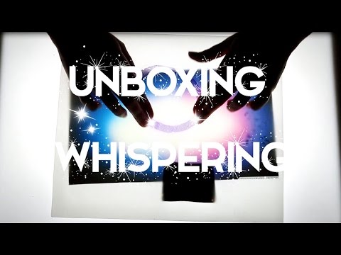 ASMR Unboxing artistique - Tapping - Whispering - Ear to ear - EXPO sur Paris