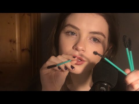 😜ASMR- Spooilie Nibbling & Nomming eith Mouth Sounds and Semi-Inaudible Whispering 😜