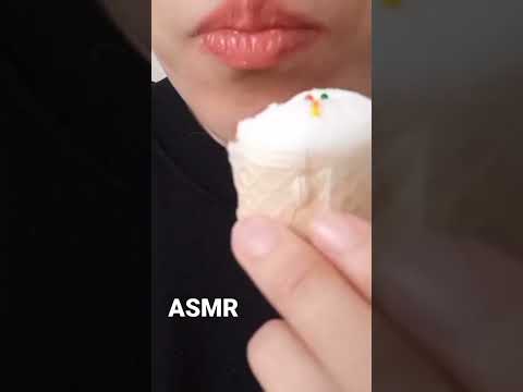 ASMR CUPS MARSHMALLOW eating sounds