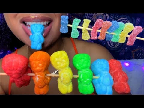 ASMR | Eating Sour Patch Kids Marshmallows 🌈🌈 Squishy & Gumny Eating Sounds