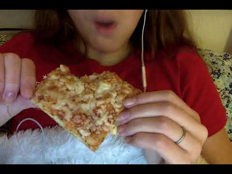 ASMR - EATING CRUNCHY PIZZA - mouth sounds and chewing