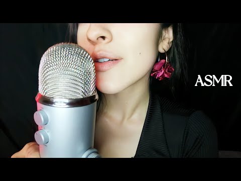 ASMR Susurros EXTRA CERCA del micrófono + Besit0s + Mouth sounds + Inaudible - Jenn ASMR