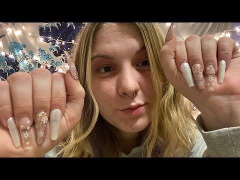 ASMR│straight nail on nail tapping sounds! tingly fake nail sounds with my christmas nails! ❄️💅🏻