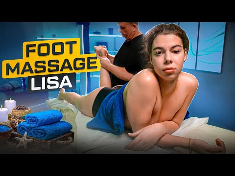WOW! HE KNOWS HOW TO RELAX LISA'S LEGS! EFFECTIVE FOOT AND THIGH MASSAGE