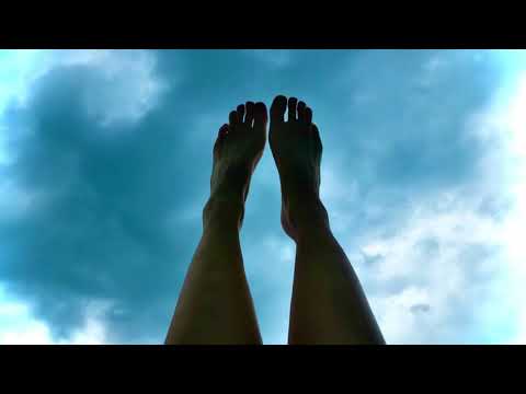 ASMR Feet sky dancing