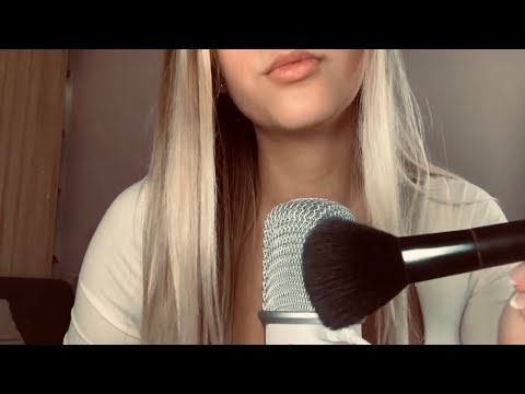 ASMR Brushing the mic and your face🤎| visual triggers