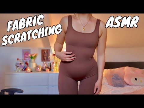 ASMR RELAXING FABRIC SCRATCHING AND TAPPING *super tingly*